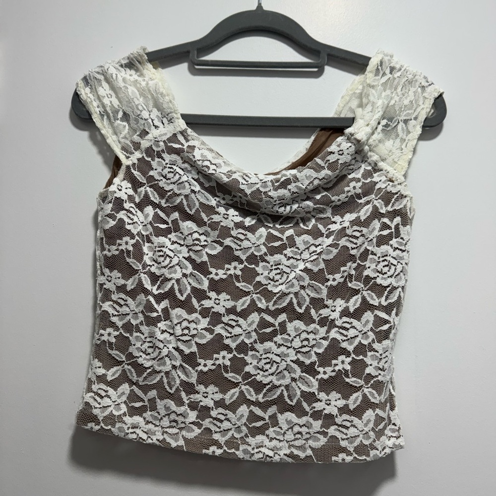 Edikted Lace Overlay Women's Top